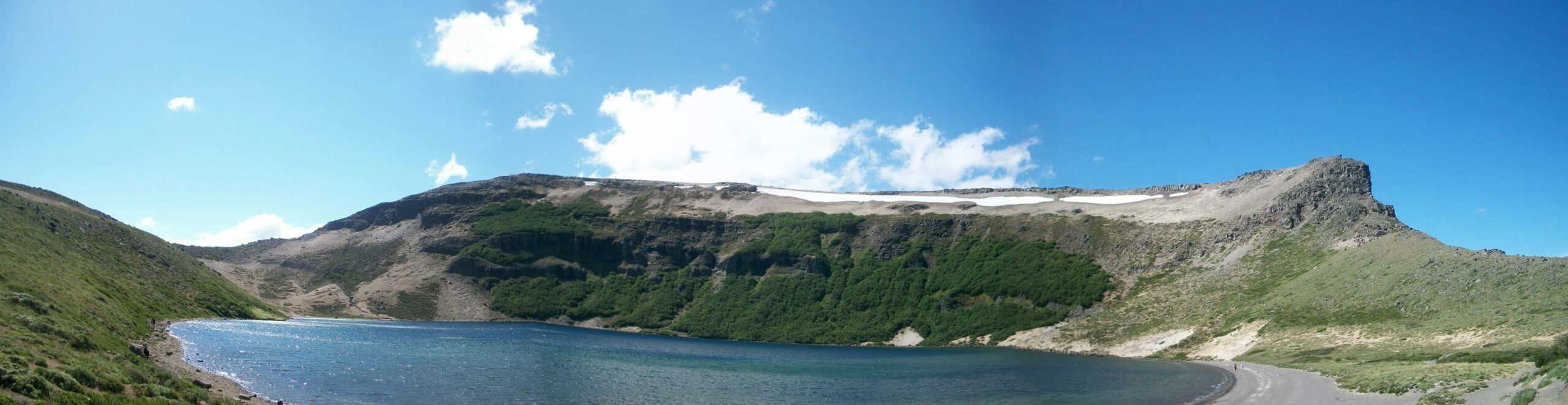 Villa Pehuenia: Naturaleza, Historia y Cultura en Neuquén